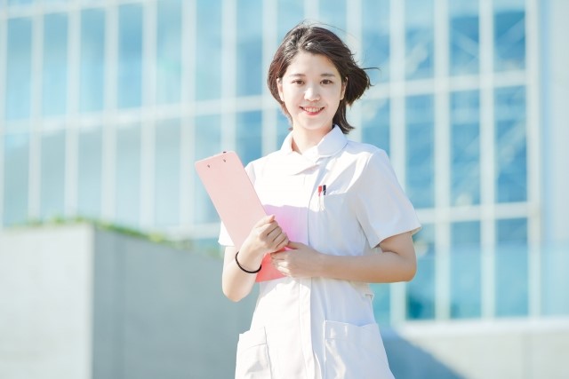 ティーチングとコーチング。効果的な看護師教育に欠かせない使い分け方